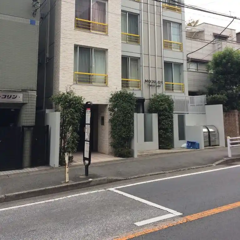 モデュロール読売ランド 外観