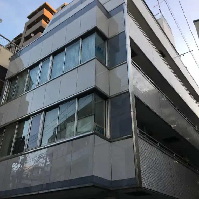 ビゴアーM&M 外観