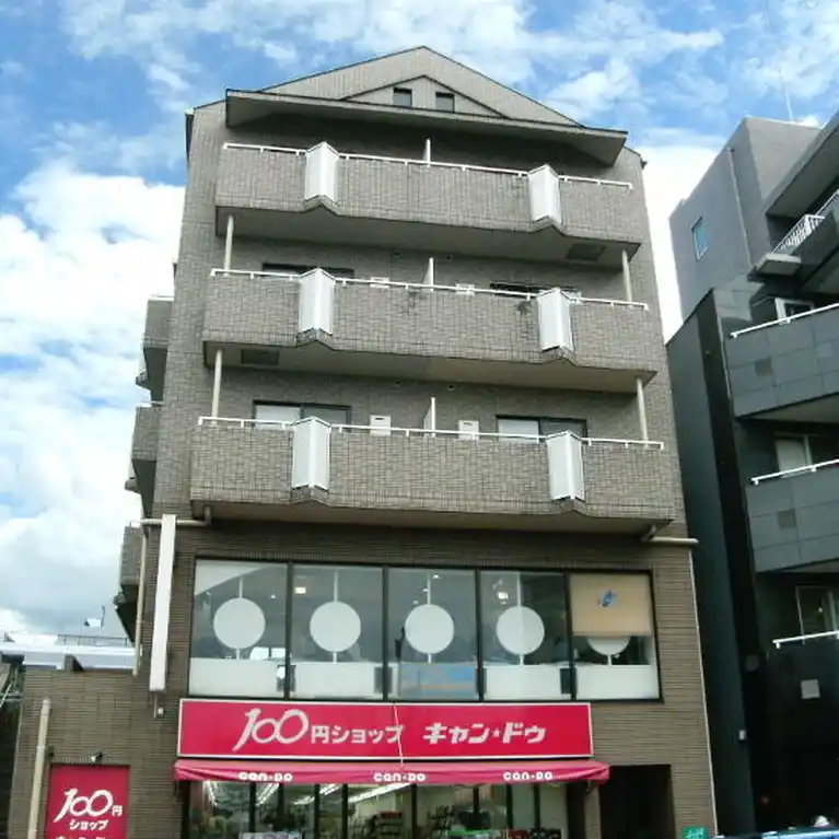 エクスパンション 外観
