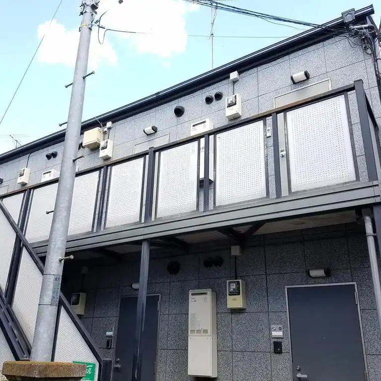 センチュリー 外観