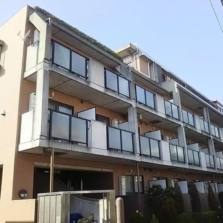 グローリス中野 外観