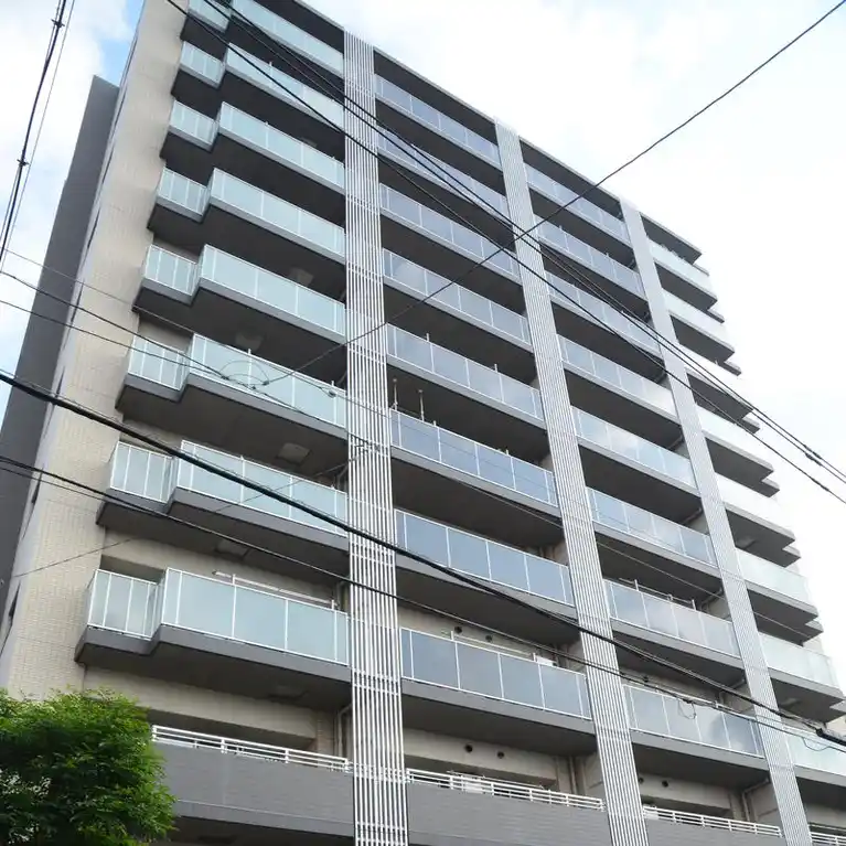 ウェリス川崎東門前