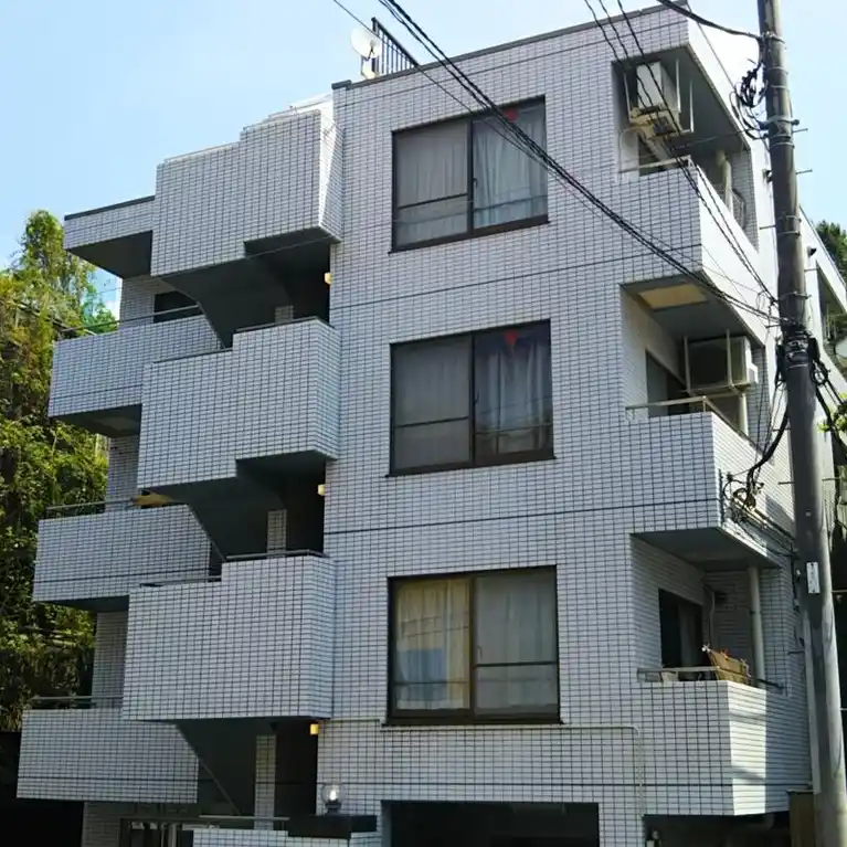 ローリエ生田