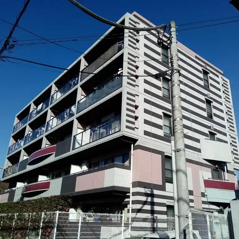 リバーシティ七番館