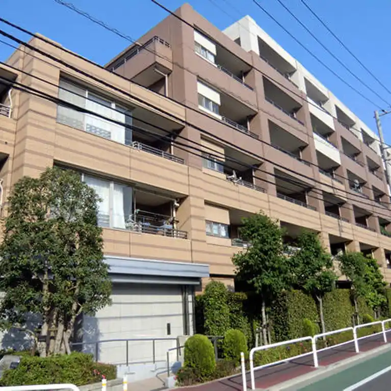 ライオンズガーデン志村