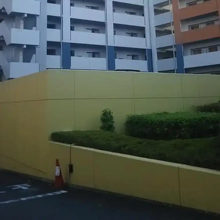 カウンテスコート 外観