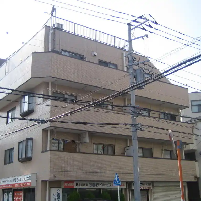長栄ビル 外観
