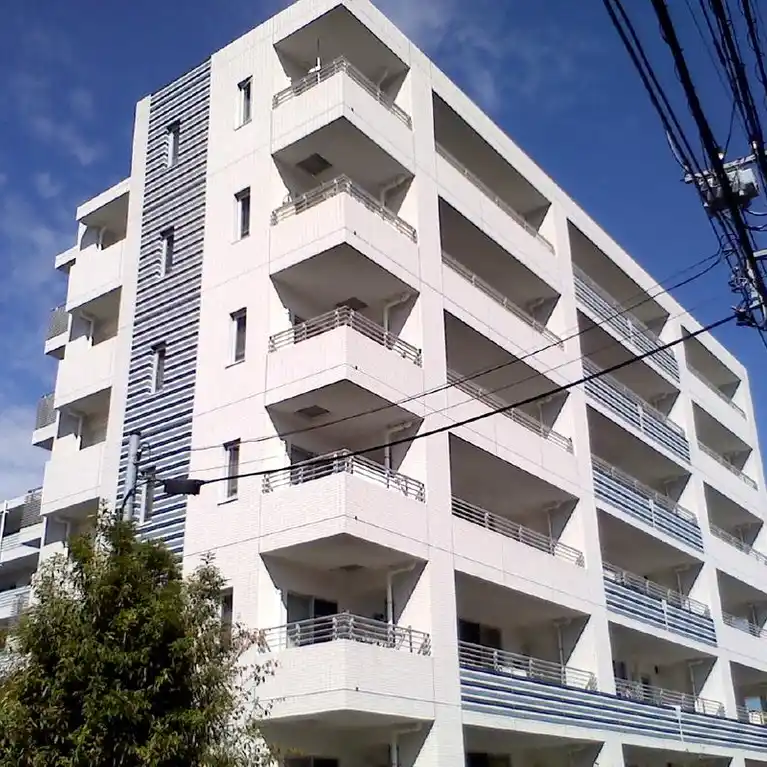 クレッセント中山