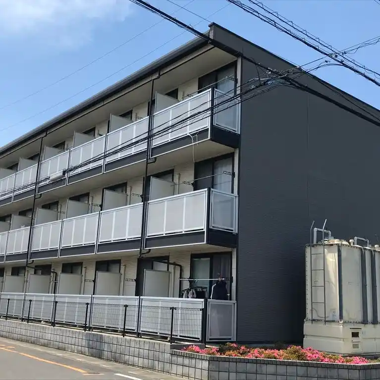 レオパレスウィスタリⅡ 外観