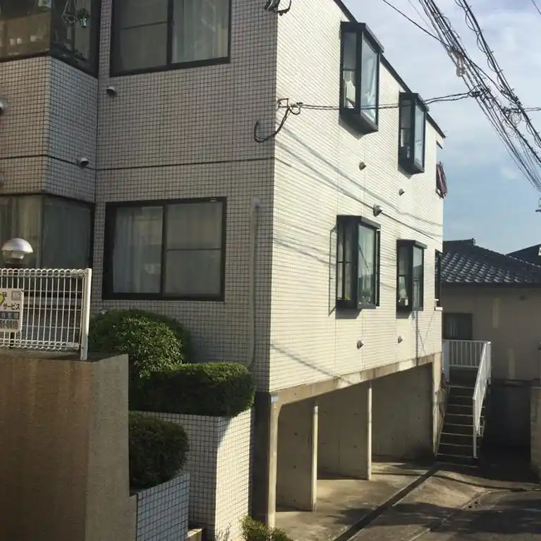 クォーター1 外観