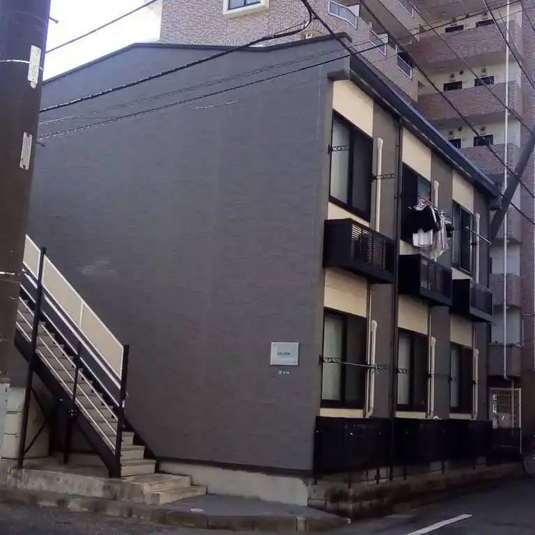 レオパレスBBさがみ 外観