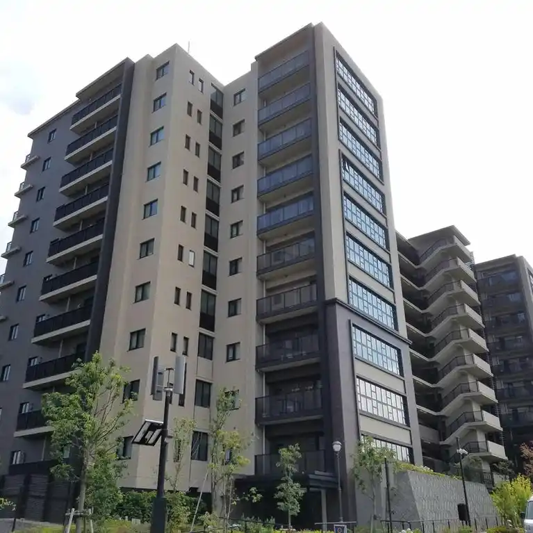 Brillia City 横浜磯子H棟