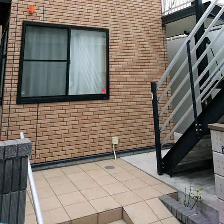 レオパレス片瀬海岸 外観