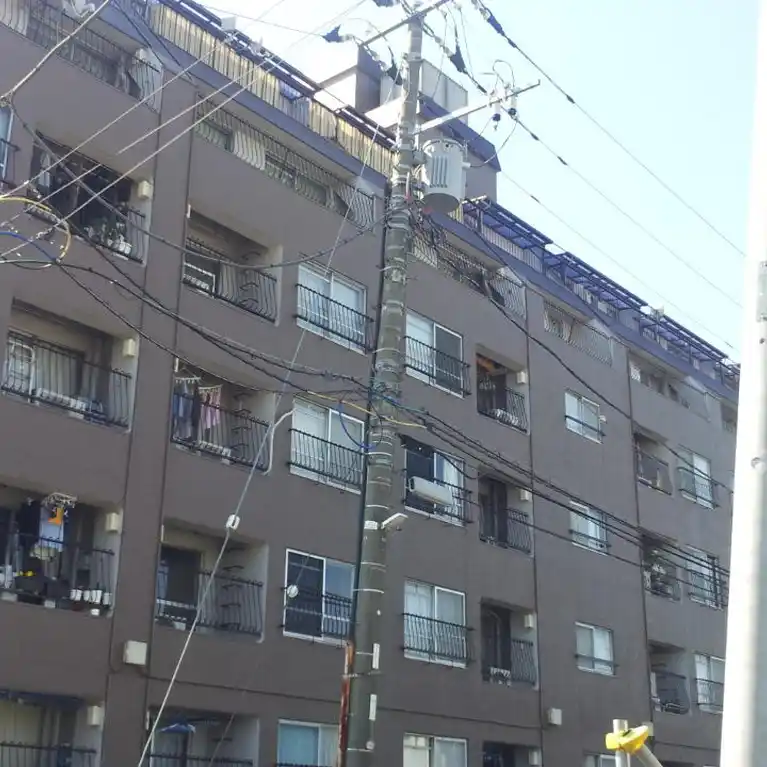 登戸清川シュロス 外観