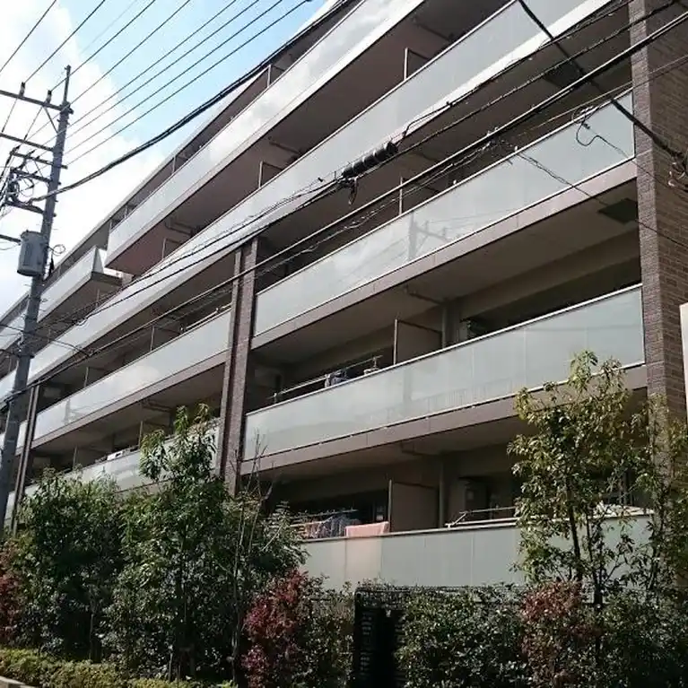 プレミスト浦和常盤