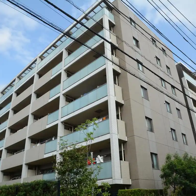 リビオ川崎東門前