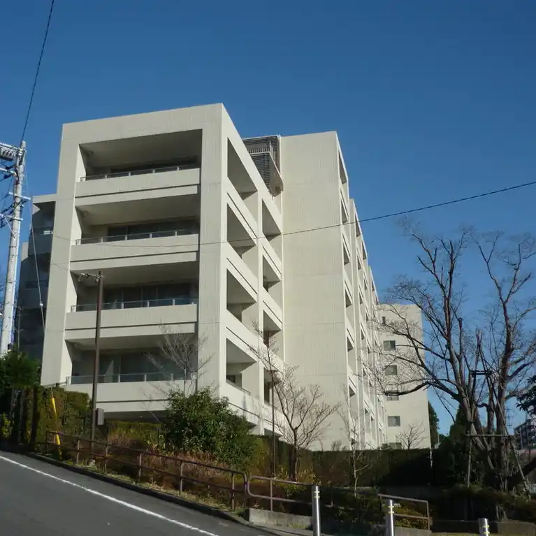 ドレッセ美しが丘