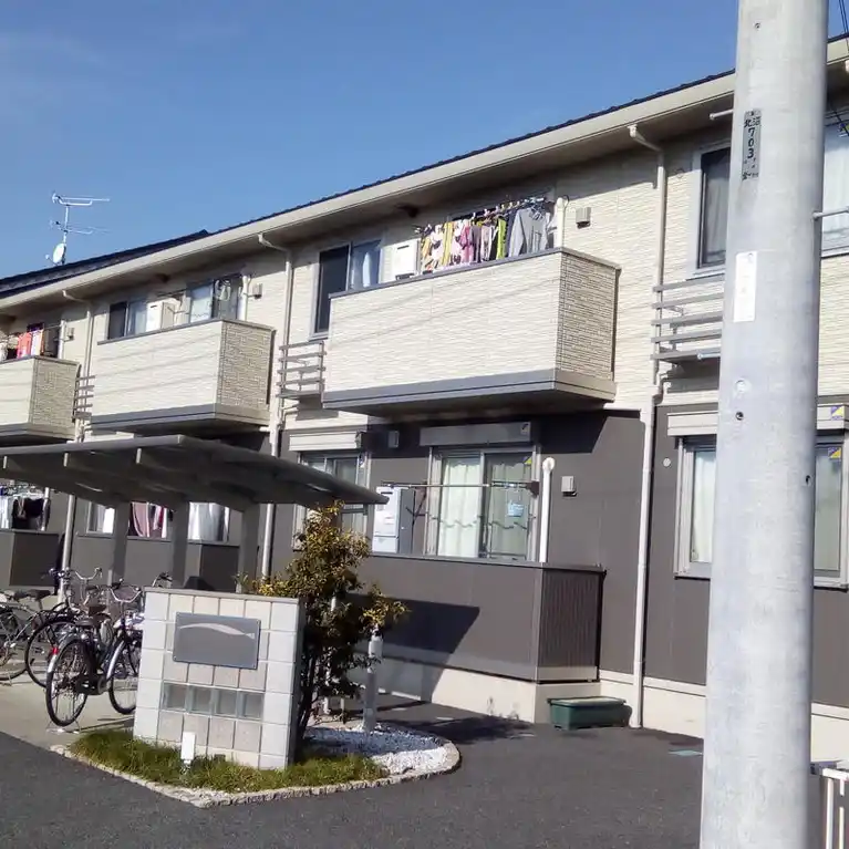 ロワイヤルエムツー 外観
