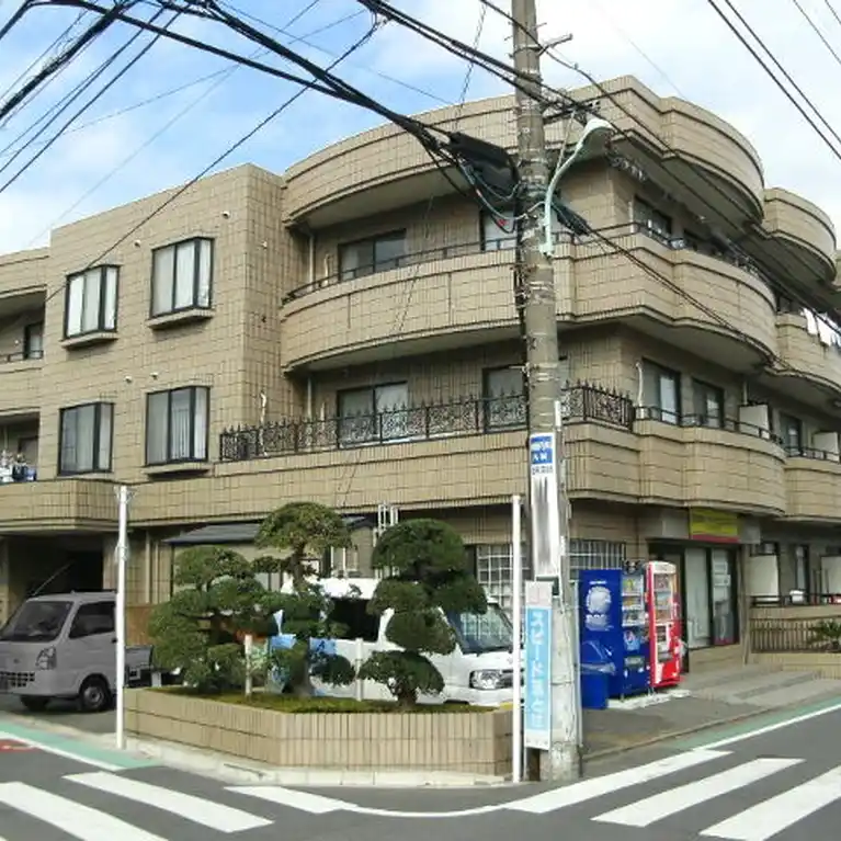 ヒロ ルミエール 外観