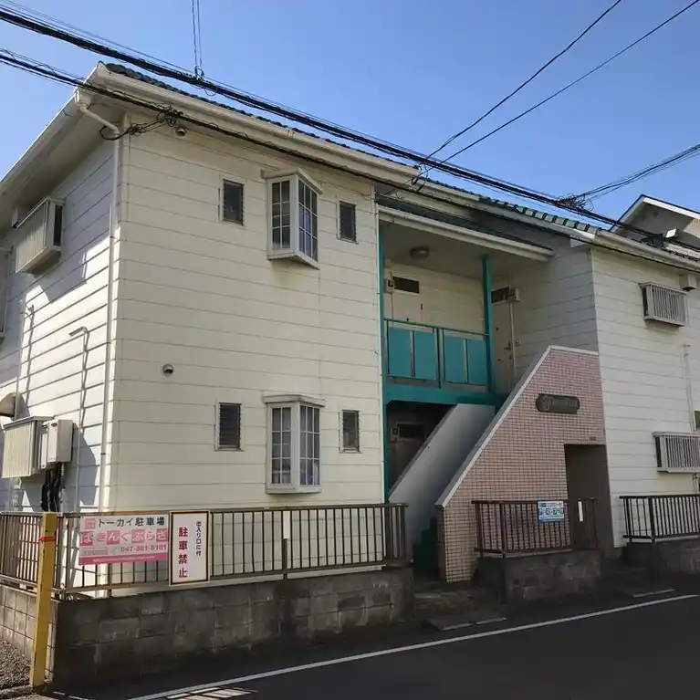 エスクラストーカイ