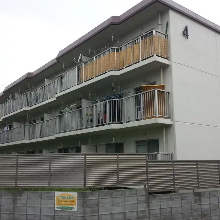 センチュリーハイツ町田4号棟