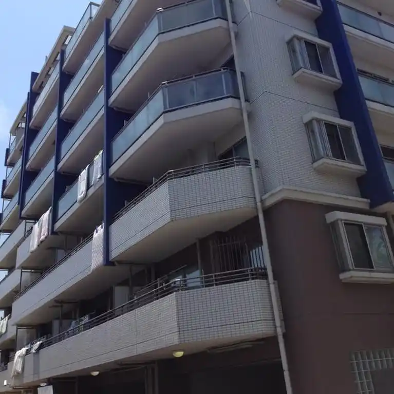 アーデル綾瀬コージーガーデン