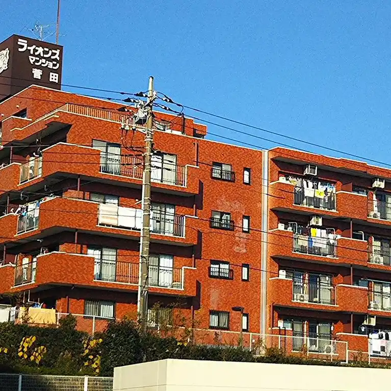 ライオンズマンション菅田 外観