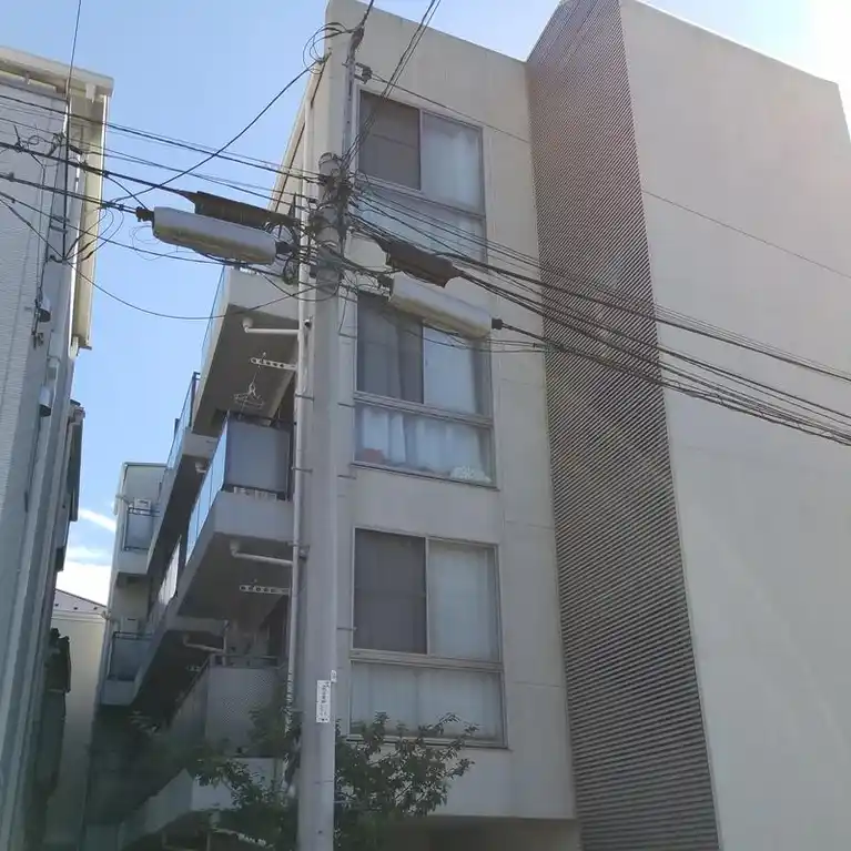 ビーカーサ横浜入江 外観