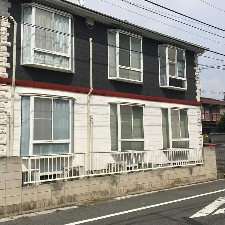 ロイヤルハナシンA 外観