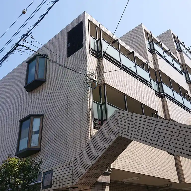 ファミール菊 外観