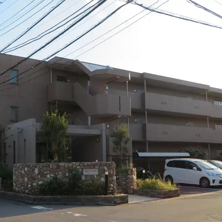 グランクール