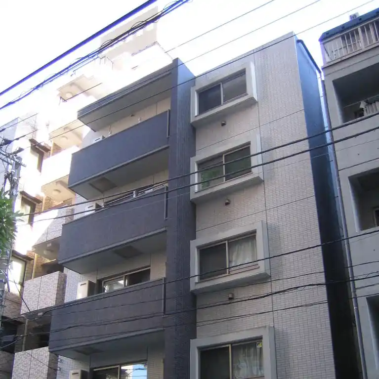 アーサクラスト横浜 外観
