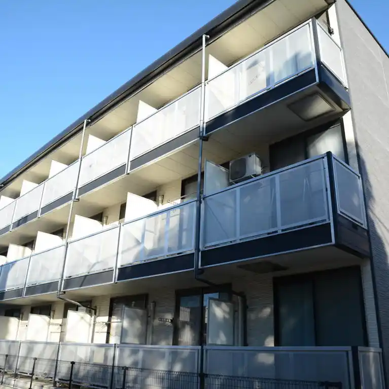 レオパレスKIVA