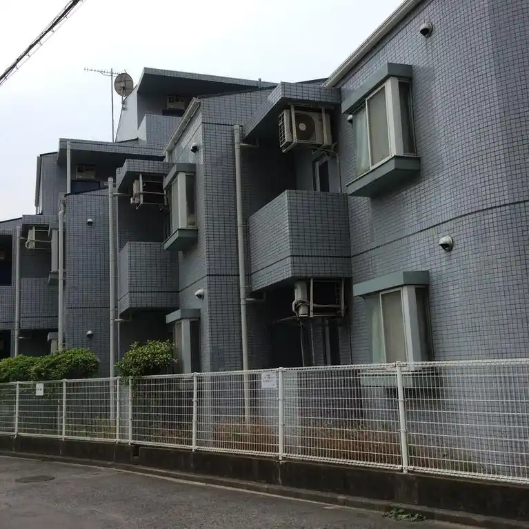 ヌイリューフ 外観