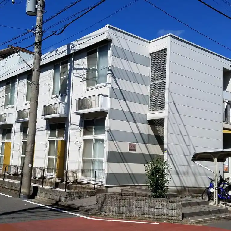 レオパレス入江 外観