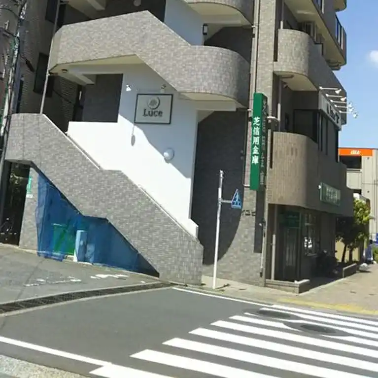 ソレイユビル 外観