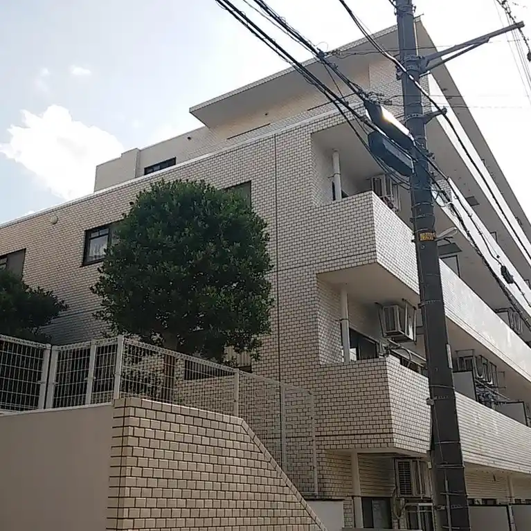グローリア初穂菊名