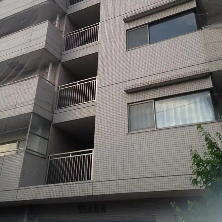 ティアラマンション 外観