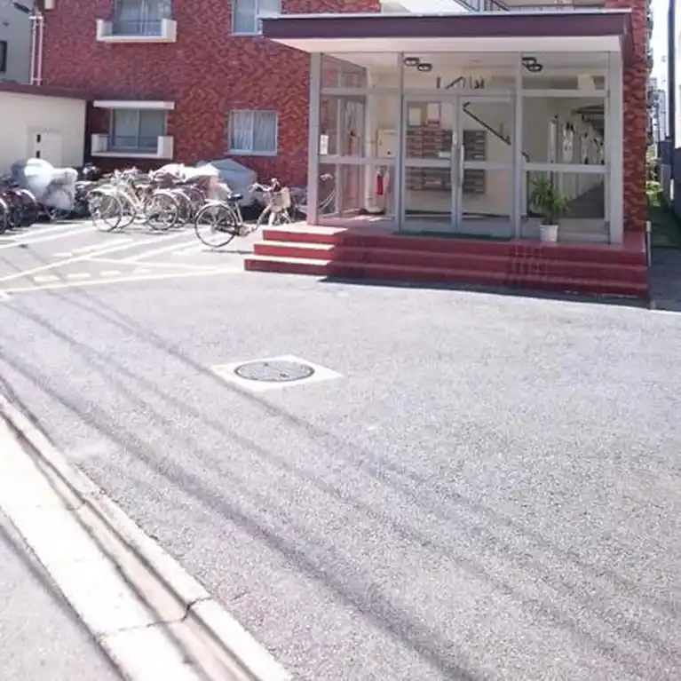 日建プリムローズ岸町