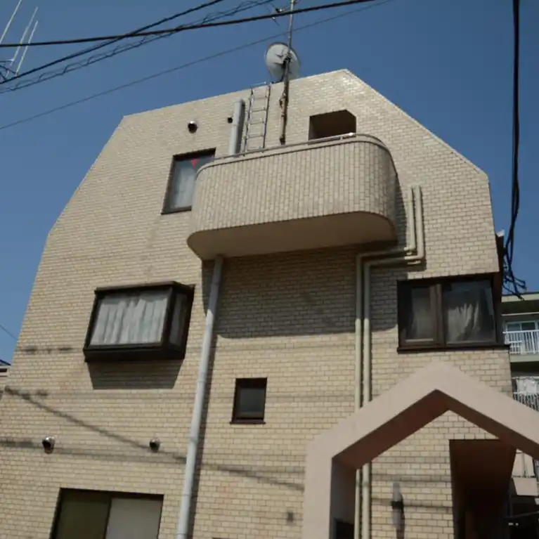 フェリース・オサダ 外観