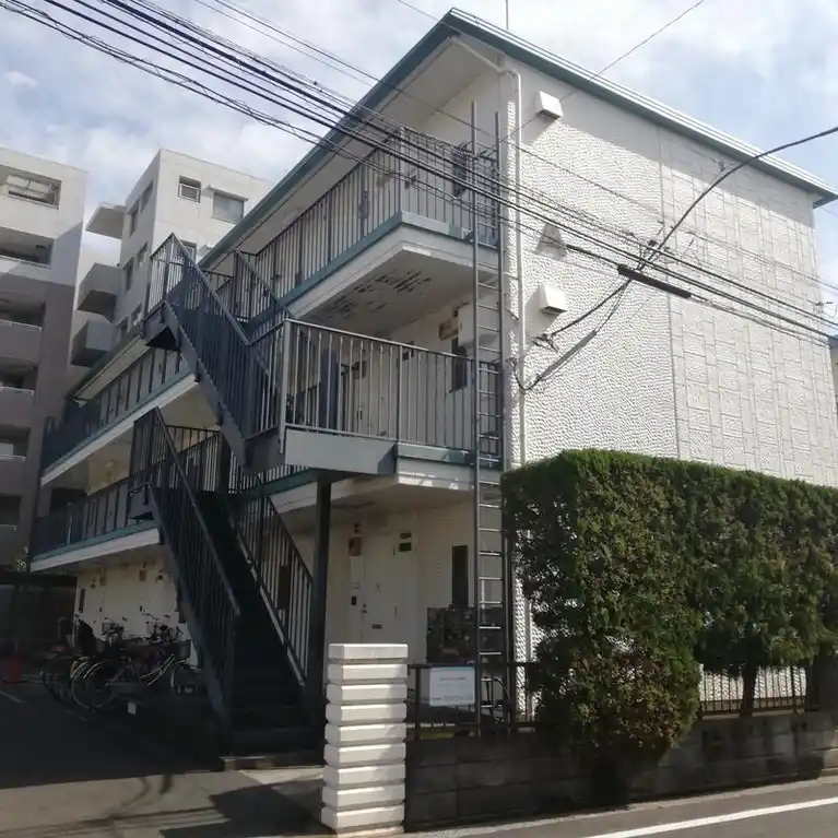 セラミックハイツ鶴見A