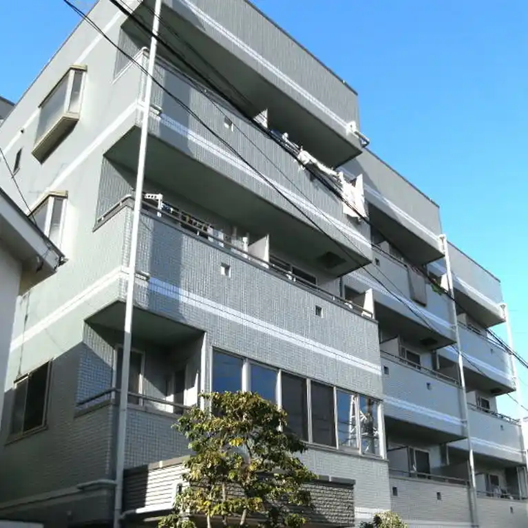 ルーブル五番館