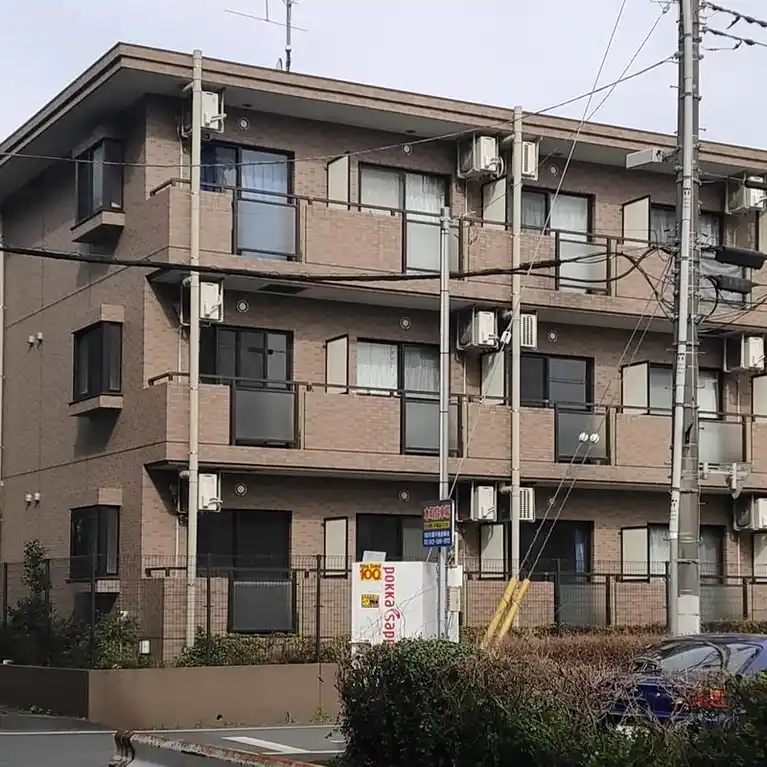 カレッジスクエア日野