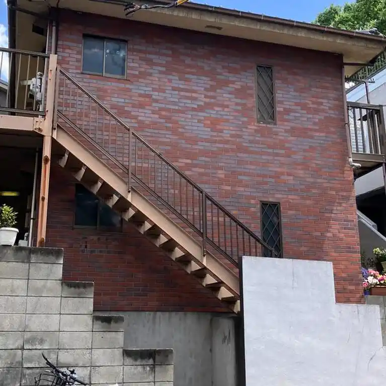 フラット泉 外観