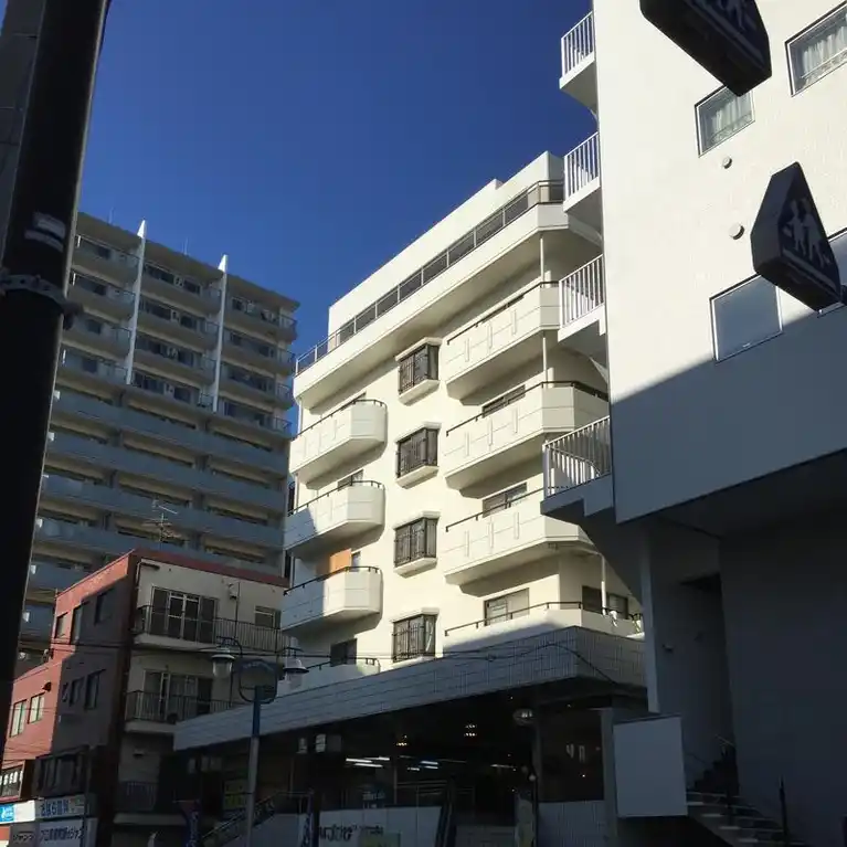 ハイプラザ湘南 外観