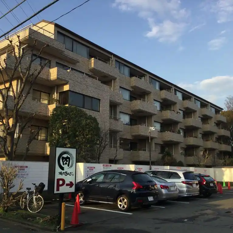 ルネ駒沢公園 外観