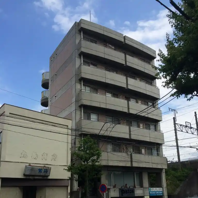 YU ARKS 外観
