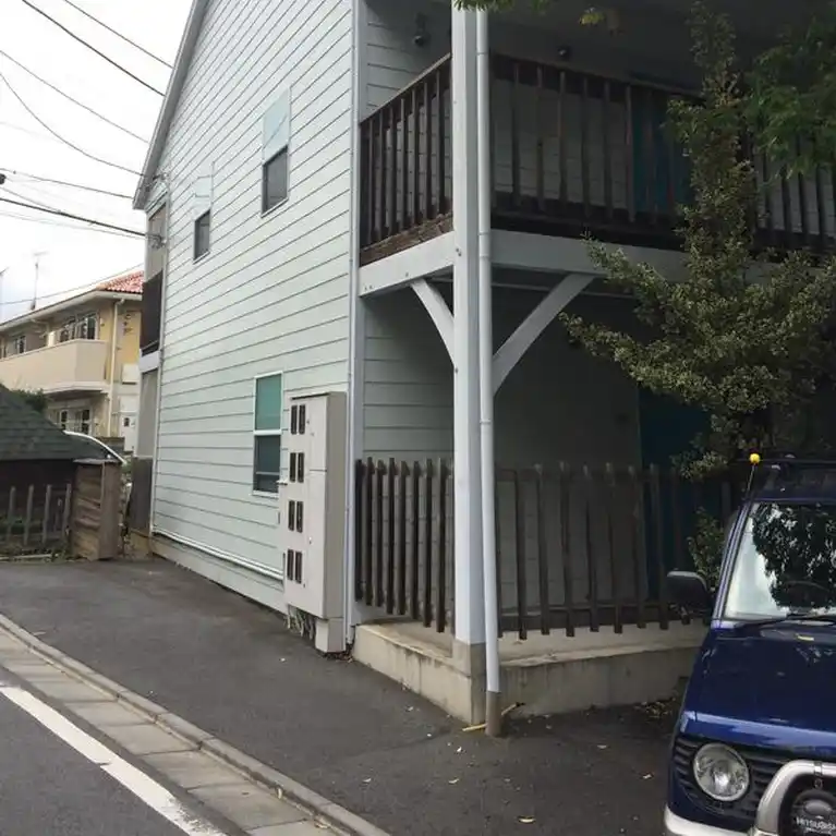 TIMBER APARTMENT THE OUL HOUSE 外観