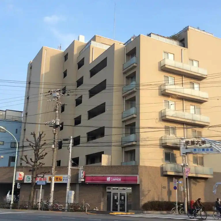 アルス学芸大学鷹番館 外観
