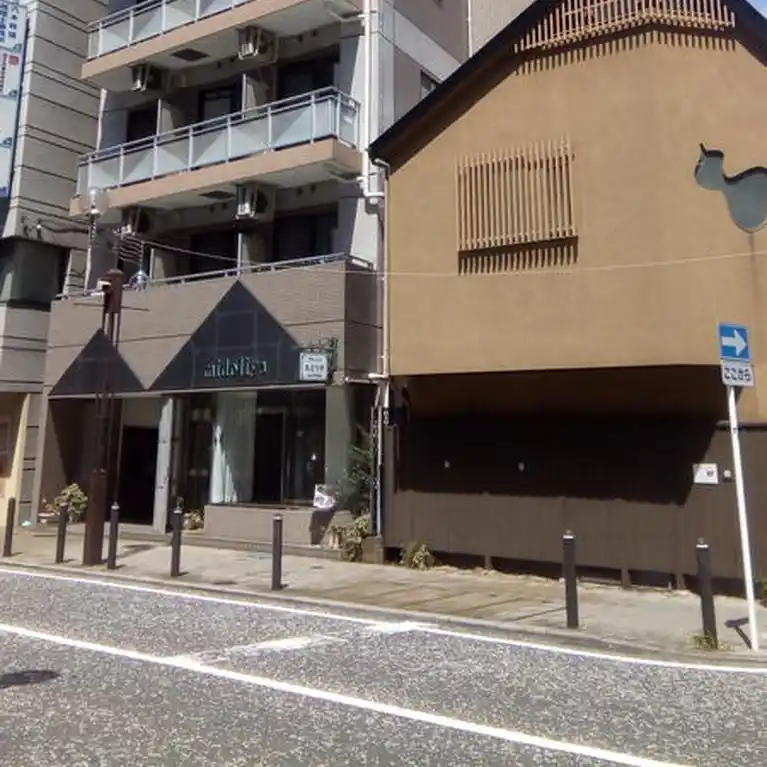 シャントレル 外観